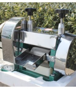 Alternative view of Small commercial sugarcane juicer, hand crank sugarcane juicer, manual sugarcane press, sugarcane press, sugarcane machine