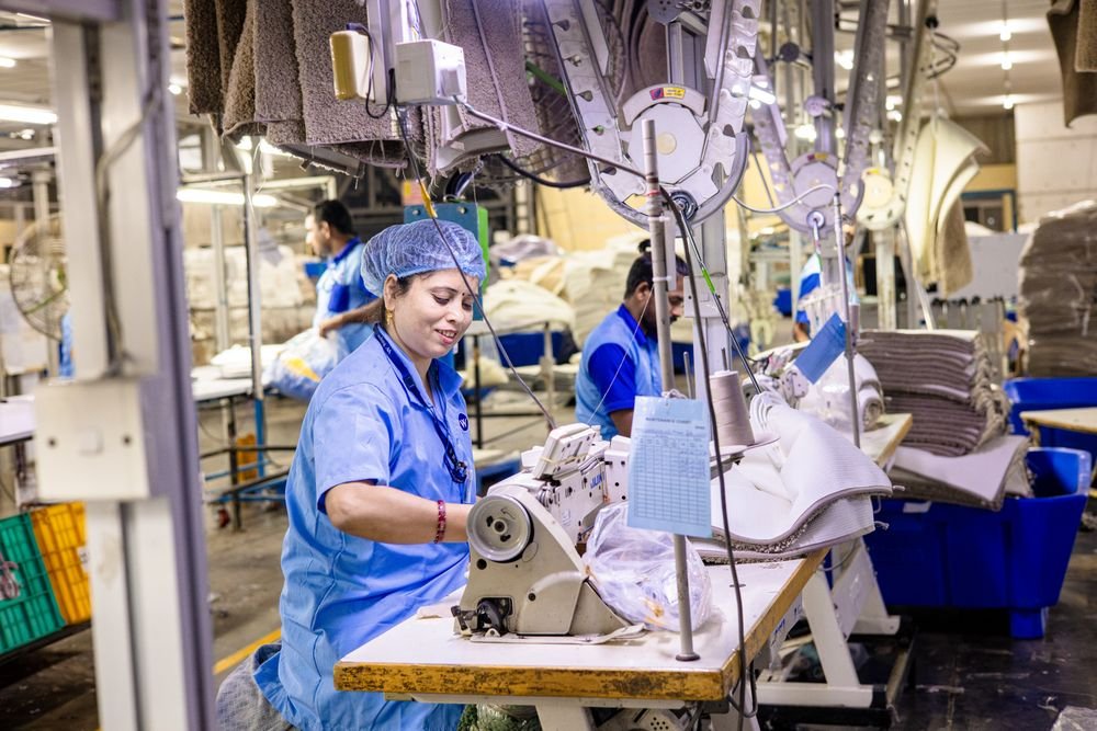 Inside a factory production line - vetting a reliable manufacturer to source from in China
