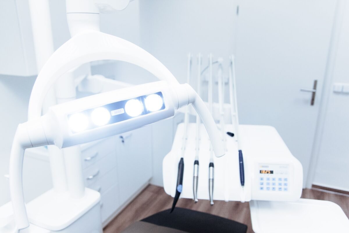 Dental clinic chair and equipment in a modern treatment room